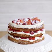 Hazelnut meringue and strawberry layer cake