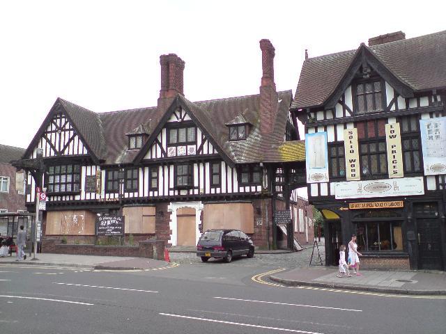 The Railway Hotel was situated on 38 station Road, Edgware and closed down in 2006. 