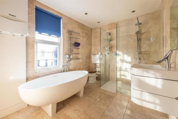 Enfield Independent: The modern bathroom. (Rightmove)