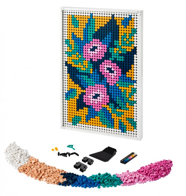 Enfield Independent: LEGO® Art Floral Art Set. Credit: LEGO
