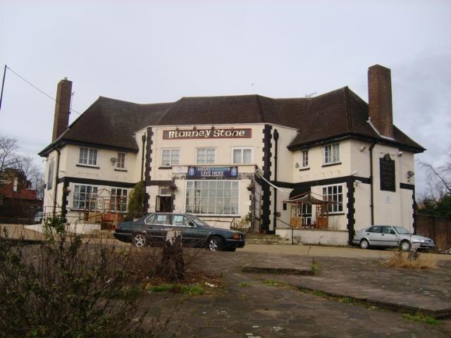 The Blarney Stone was situated at 5 Blackbird Hill. London NW9
 
This pub was previously known as The Blackbird until c.2005. It has now been demolished and is due to be replaced by a Tesco store and flats.