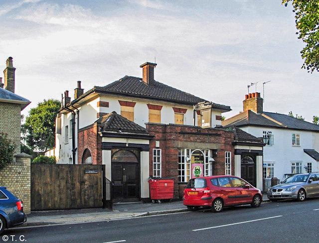 The Alexandra was situated at 98 Fortis Green,  East Finchley. This pub closed in 2014.