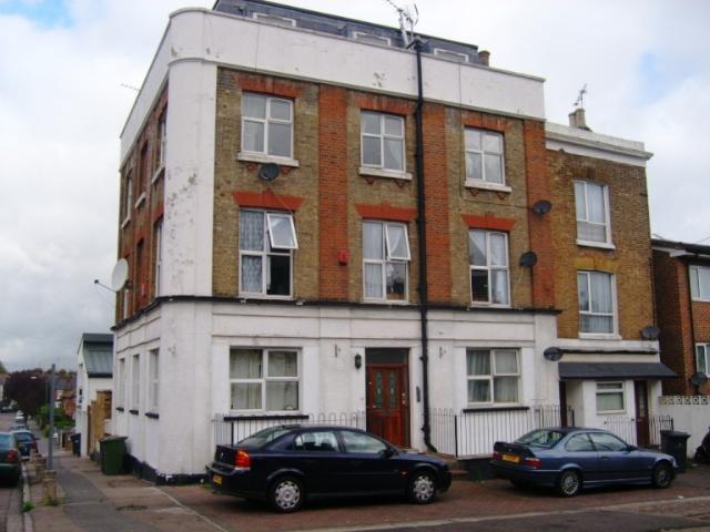 The Royal Oak was situated at 143 Sydney Road, Muswell Hill