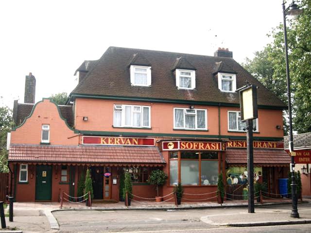 The Rose & Crown was situated at 80 Church Street. This pub closed in 2008 and is now used as a kebab restaurant. Lower Edmonton