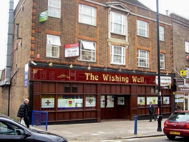 The Wishing Well was situated at 110-112 Chase Side. This pub closed in 2009 and is now used as a Mediterranean sea food restaurant. Southgate