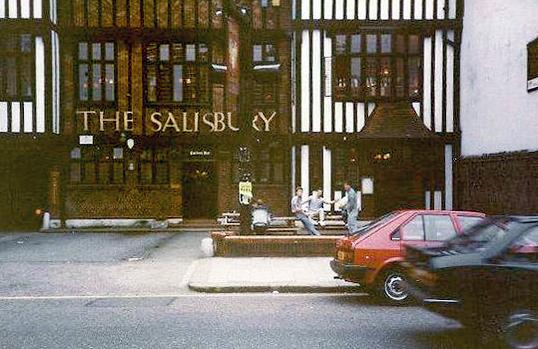 The Salisbury was situated on the High Street, Barnet. This pub closed in the 1970s and has now been demolished. A supermarket stands on the site.