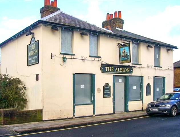 The Albion was situated at 74 Union Street, Barnet. This pub closed in 2008.
