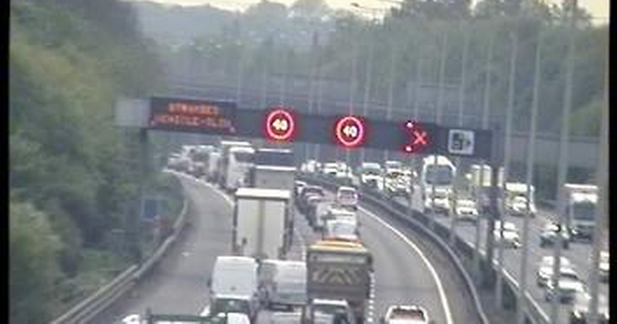 Travel update: Severe delays on M25 and parital tube closures